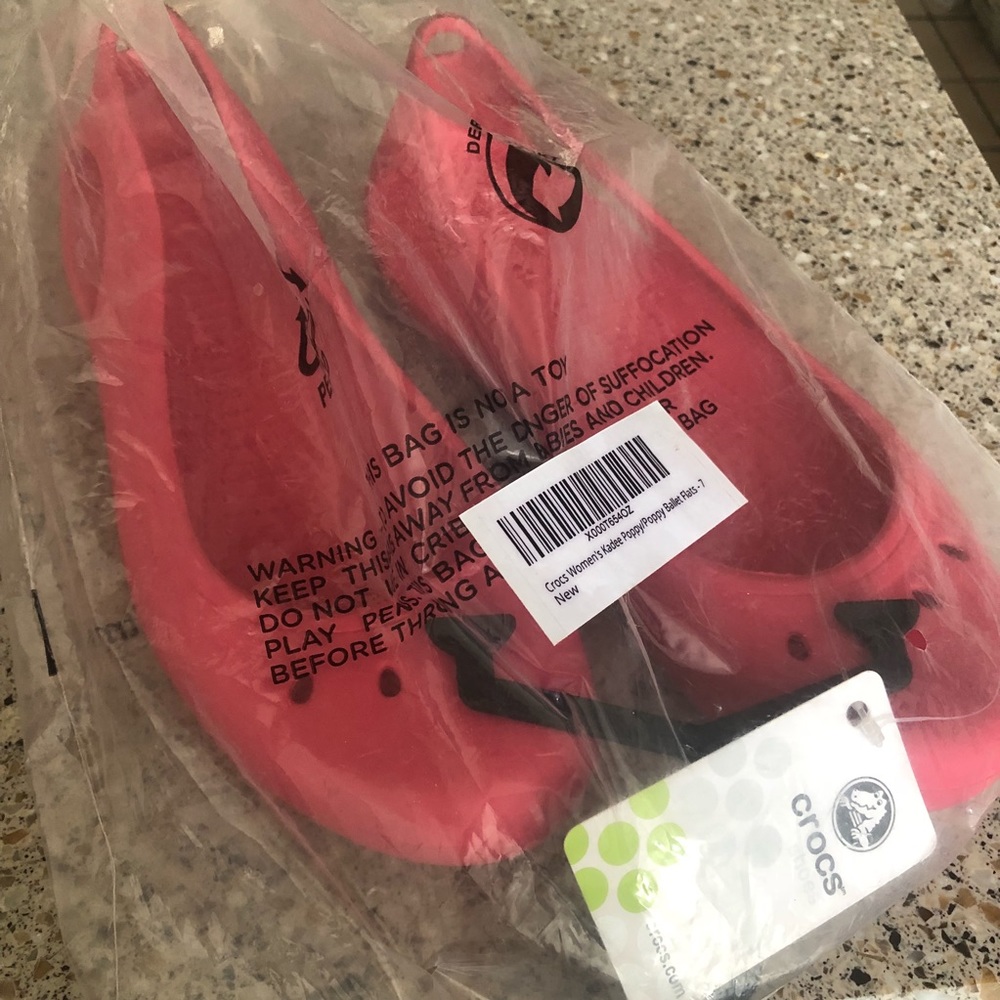 Crocs Kadee Poppy Red MaryJane Flats - Picture 7 of 7